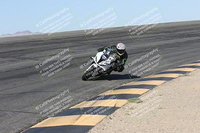 media/May-25-2025-TrackXperience (Sun) [[393a69de75]]/Level 2/Session 2 (Bowl)/